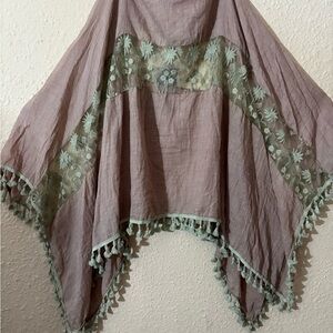 Pretty Angel Beige Poncho with Pink Details